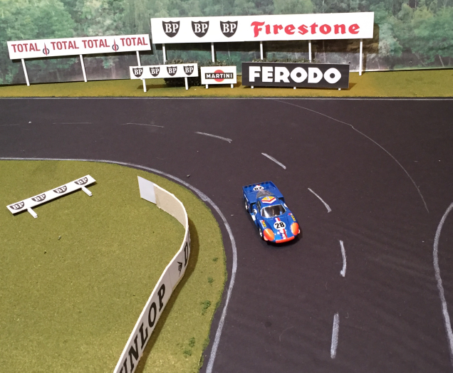 Illustration for article titled Signage Sunday: New Diorama!